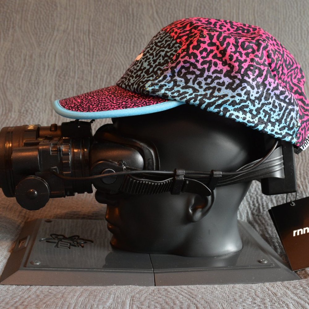 Hat - Picture 10 of 11